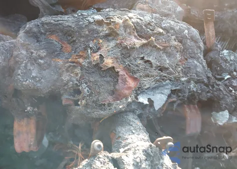 2012 Ford Fusion Se z USA, uszkodzony, nr VIN 3FAHP0HA7CR275502